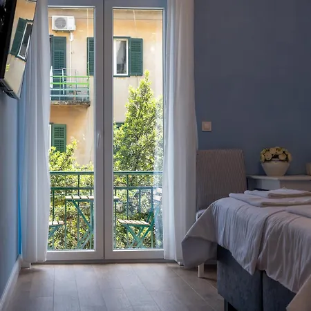 Πανσιόν Finest Leonilda-central Split-balcony&city View Options