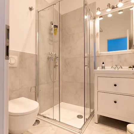 بيت ضيافة Finest Leonilda سبليت