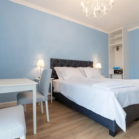 Finest Rooms Leonilda-Central Split-Balcony&City View Options Split