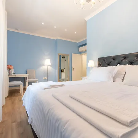 Finest Leonilda-central With Balcony Affittacamere 4*